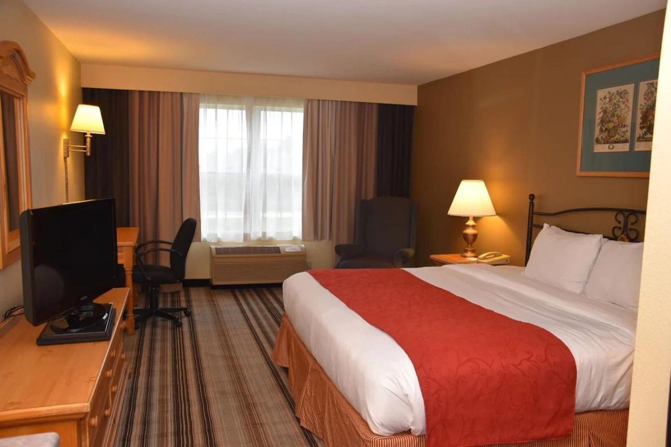 Holiday Inn Express & Suites Port Washington, An Ihg Hotel 외부 사진